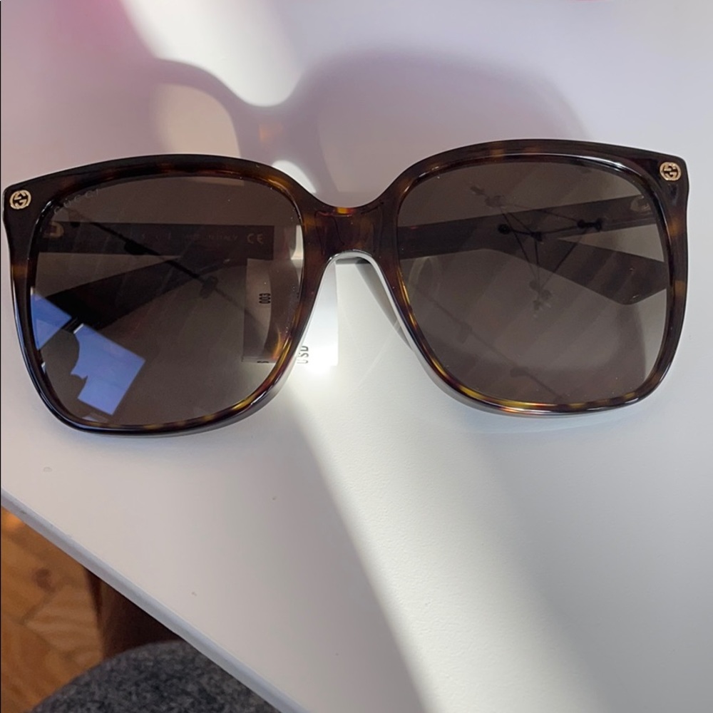 New Gucci Havana sunglasses